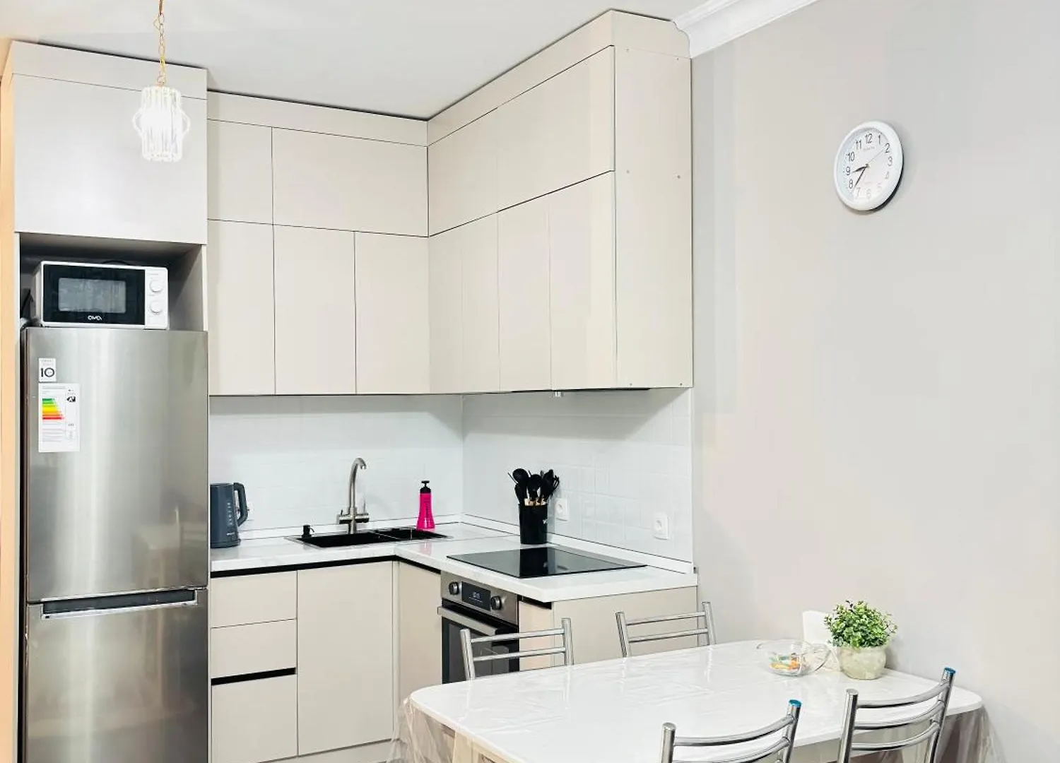 Apartamento 2 Комнатная Квартира, Евродвушка Рядом С Триумфальной Аркой, Ботанический Садом, Экспо Astaná